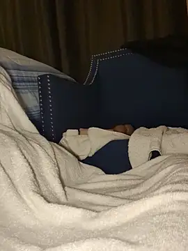 GRiZZLYBONE online show from December 23, 8:23 am