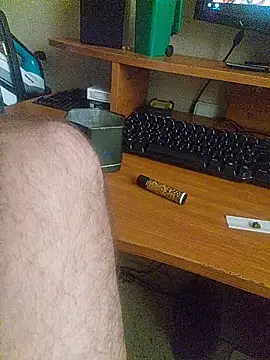 Snapshot of LoboSolitariooy chatting on October 24, 1:24 pm LoboSolitariooy online show from October 24, 1:24 pm