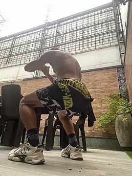 Snapshot of ArturoCardona_ chatting on October 8, 2:21 pm ArturoCardona  online show from October 8, 2:21 pm