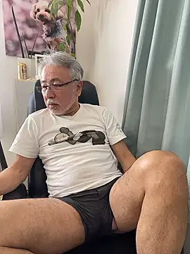 gholly2007 online show from February 23, 2:35 am