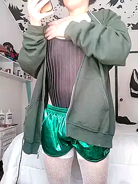 oxxy jean online show from January 5, 5:27 pm