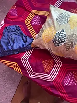 jucydick010887 online show from October 16, 4:20 am