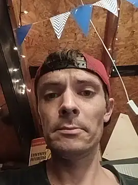 RichardW online show from May 26, 11:06 am