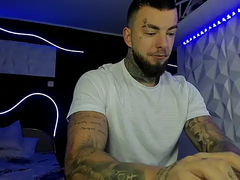 Chrisjordan66 online show from October 6, 7:57 am