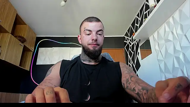 Chrisjordan66 online show from September 20, 9:09 am