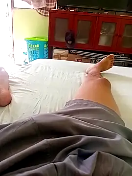 Frank7575 online show from March 21, 7:18 pm