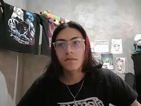 dirty model online show from June 26, 3:36 pm