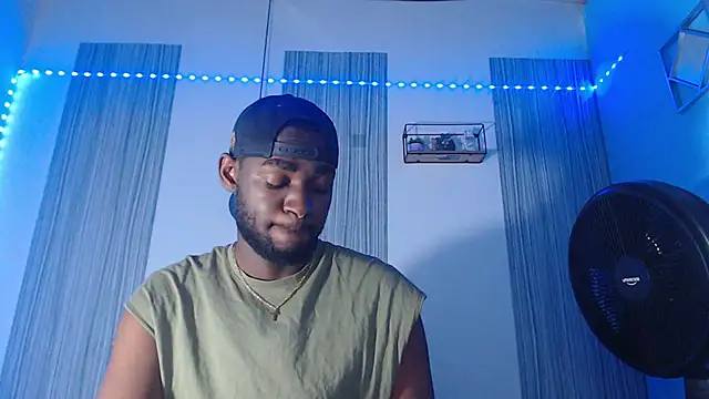 eebony stallion online show from February 10, 3:22 am