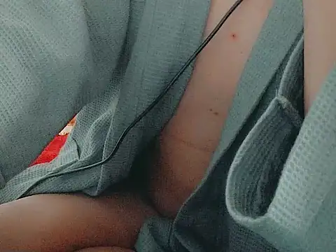 YEUTHUONGNHAU online show from December 19, 6:38 pm