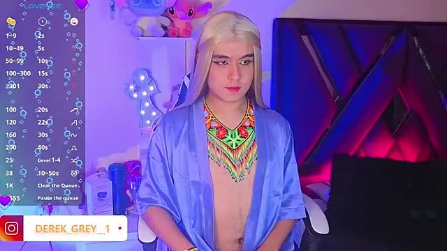 Snapshot of derek_greyy_ chatting on October 14, 7:43 pm derek greyy  online show from October 14, 7:43 pm