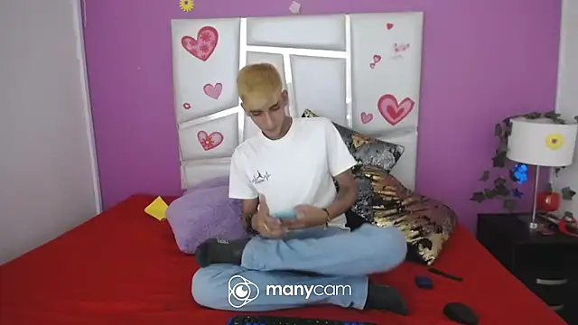 SkyAndSeth online show from October 20, 4:49 am