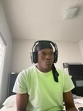 labishyoung25 online show from March 29, 10:10 pm