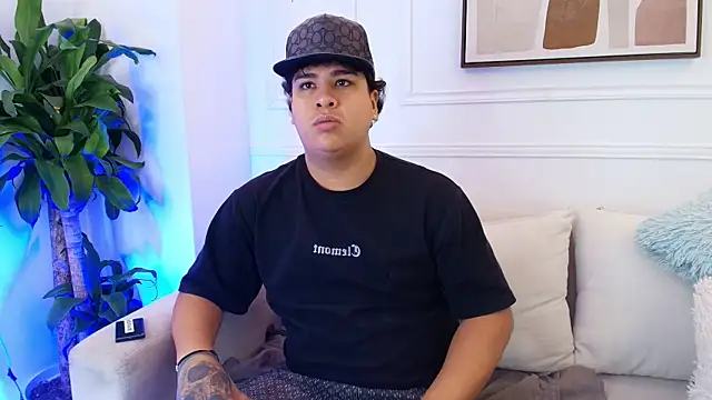 Naim Bennetsex online show from November 4, 6:42 pm