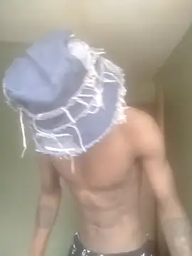 broskies777 online show from November 9, 9:02 am