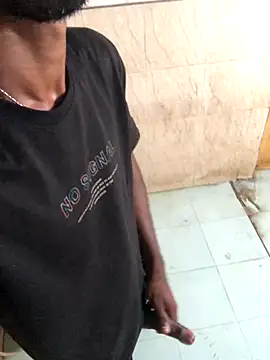 kavi1q1 online show from December 3, 11:44 pm