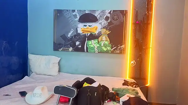 DylanGuss online show from December 14, 8:16 pm