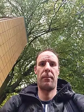 Mcnlrdam online show from October 7, 11:03 am