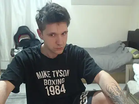 2handsomemann online show from April 9, 6:36 pm