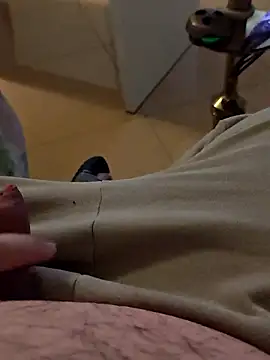 t-dog26 online show from February 21, 5:41 am