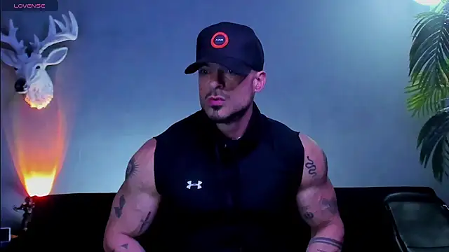 dennis cox1 online show from February 18, 2:53 am