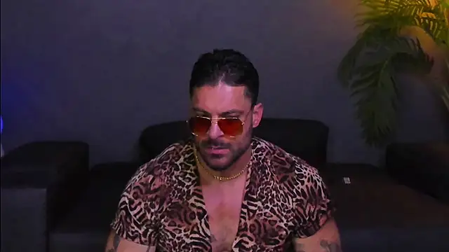 dennis cox1 online show from November 22, 2:27 pm