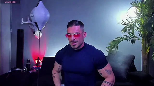 dennis cox1 online show from January 11, 7:01 am