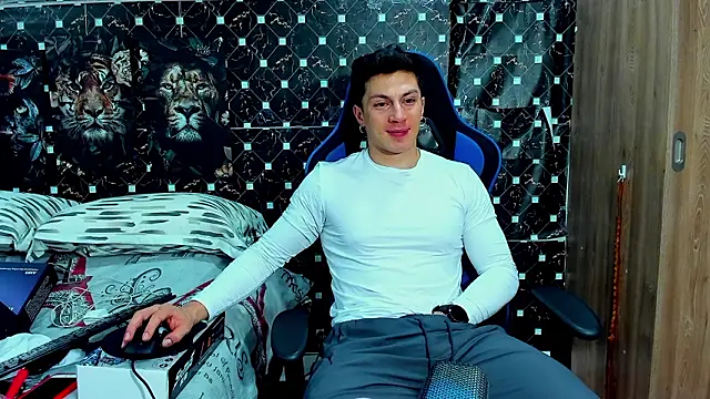 javiersexymann online show from February 27, 6:36 am