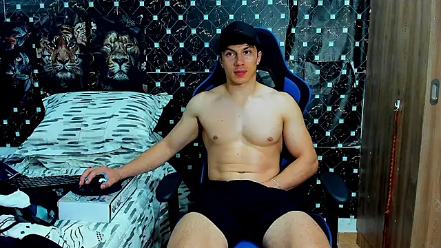 javiersexymann online show from March 21, 10:36 pm