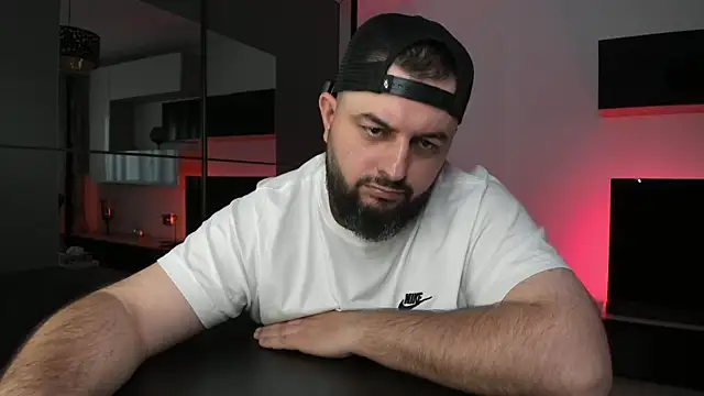 DravenPeak online show from May 21, 1:37 pm