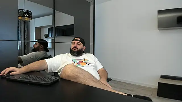 DravenPeak online show from December 5, 1:29 pm