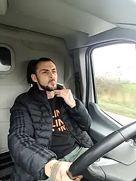 papichulo0099 online show from December 15, 12:24 pm