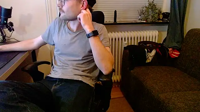 ChefDeLust online show from November 18, 5:49 pm