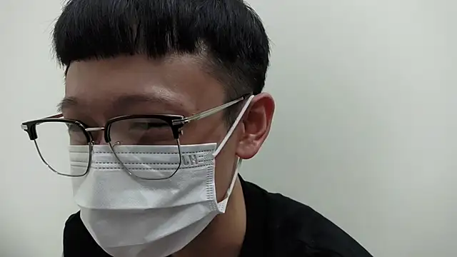 Snapshot of CYCYCYCYCY chatting on October 20, 2:32 pm CYCYCYCYCY online show from October 20, 2:32 pm