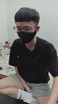 Snapshot of CYCYCYCYCY chatting on October 22, 1:15 pm CYCYCYCYCY online show from October 22, 1:15 pm