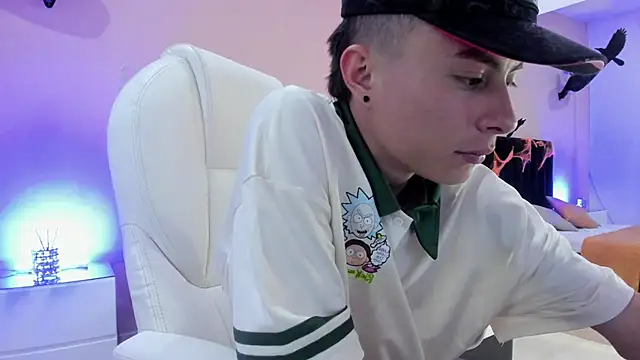 Nascary Fox online show from October 11, 8:24 pm