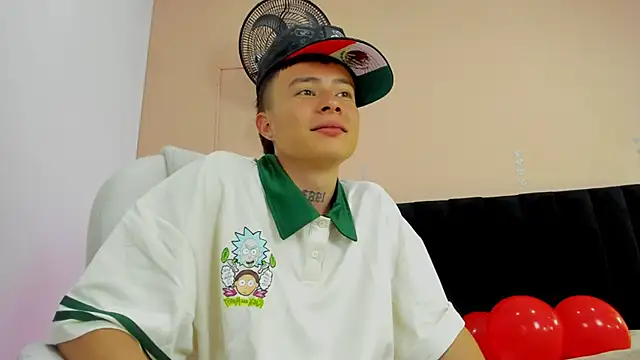 Nascary Fox online show from September 20, 9:15 pm