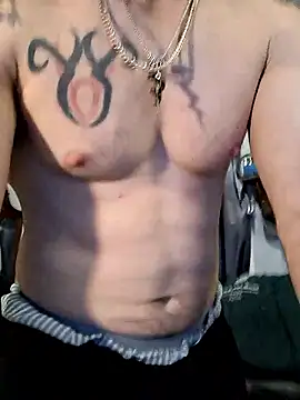 jakestatefarm217 online show from December 17, 4:42 am