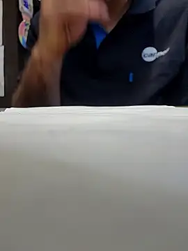 anggllaaa online show from October 14, 1:23 am