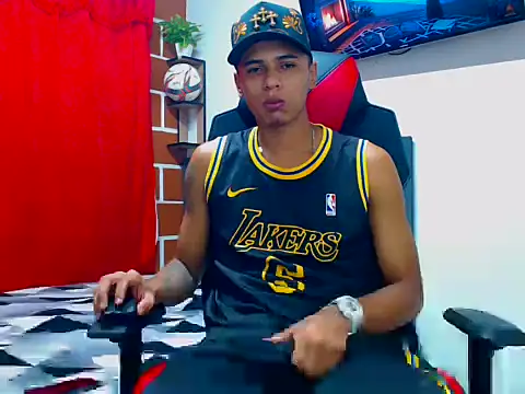 cristian tayron1 online show from July 5, 4:19 am