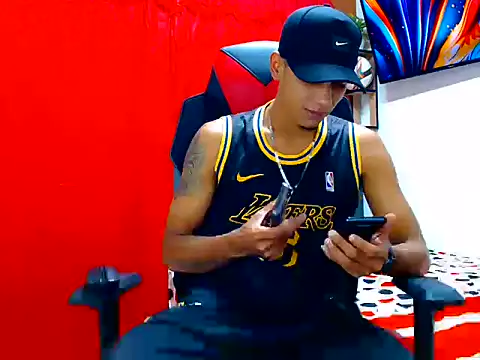 cristian tayron1 online show from July 16, 1:51 pm