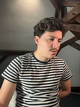 dock 75 online show from November 15, 7:05 pm