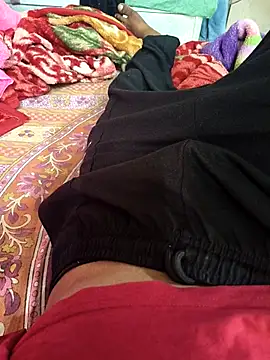 Snapshot of onlymasti00 chatting on October 10, 6:18 am onlymasti00 online show from October 10, 6:18 am