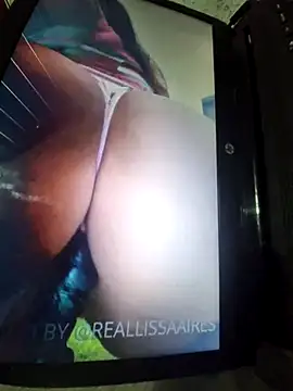 CVictorL10 online show from October 9, 4:17 am