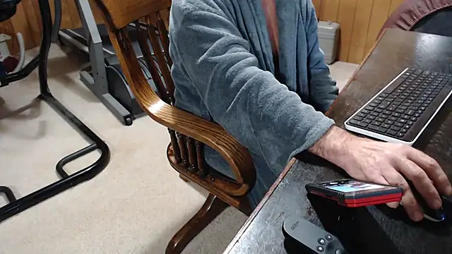 billy471 online show from November 12, 4:13 pm