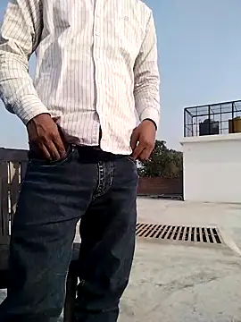 YourTarzan online show from December 4, 9:38 am