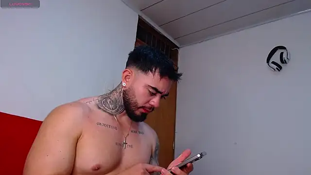 tommyblessd1 online show from October 30, 6:15 am