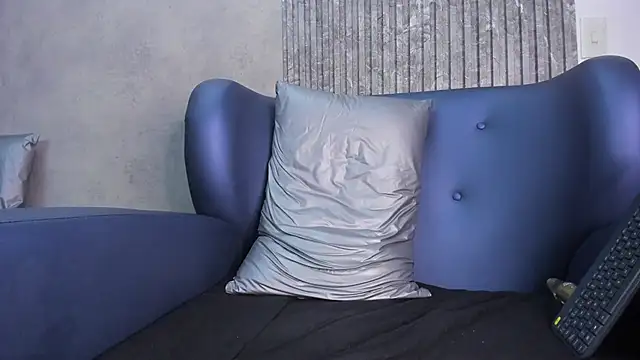 Snapshot of maximiliano_jam chatting on October 4, 4:50 am maximiliano jam online show from October 4, 4:50 am