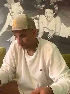 Hothotboyg online show from January 10, 10:58 pm