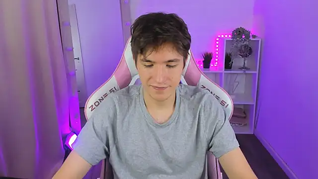 Ethan Rivers online show from September 17, 6:03 am