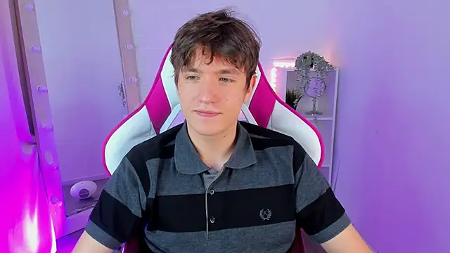 Ethan Rivers online show from October 2, 9:08 pm